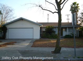 1624 Mount Vernon Dr, Modesto, CA 95350