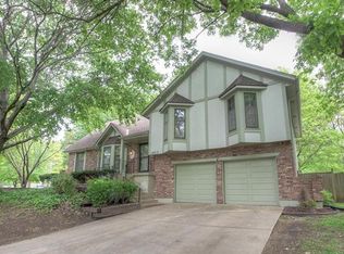 16013 W 136th St, Olathe, KS 66062