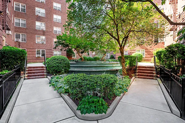 Sold by Capital Realty NY | media 9