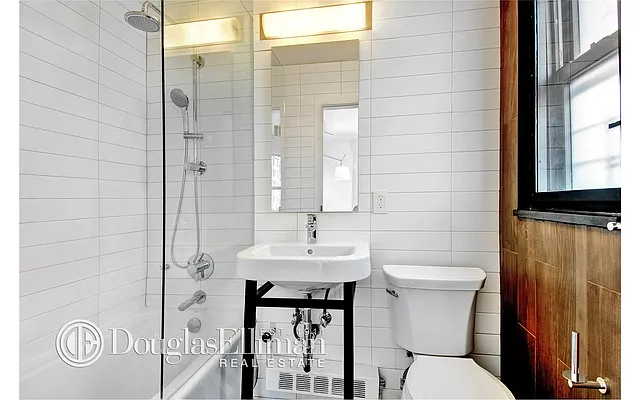 Sold by Douglas Elliman | media 15