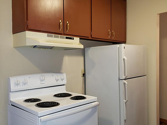 2nd image of 1222 Westminster St APT 201