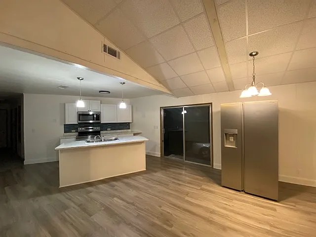 1203 Karen Dr — Photo 12
