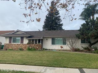 2136 N Olive St, Santa Ana, CA 92706