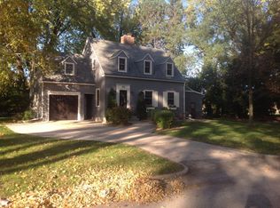 395 Ledgeview Ave, Fond Du Lac, WI 54935