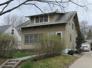 55 Olive Ct, Iowa City, IA 52246