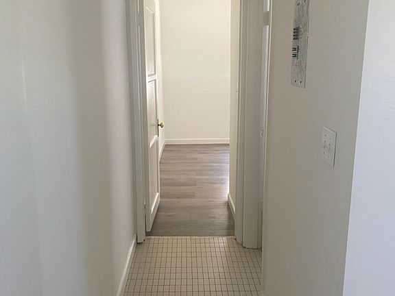 3rd image of 11728 W Pico Blvd #A