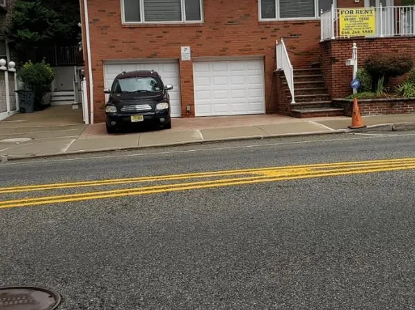 7417-7421 Blvd East image 16 of 21