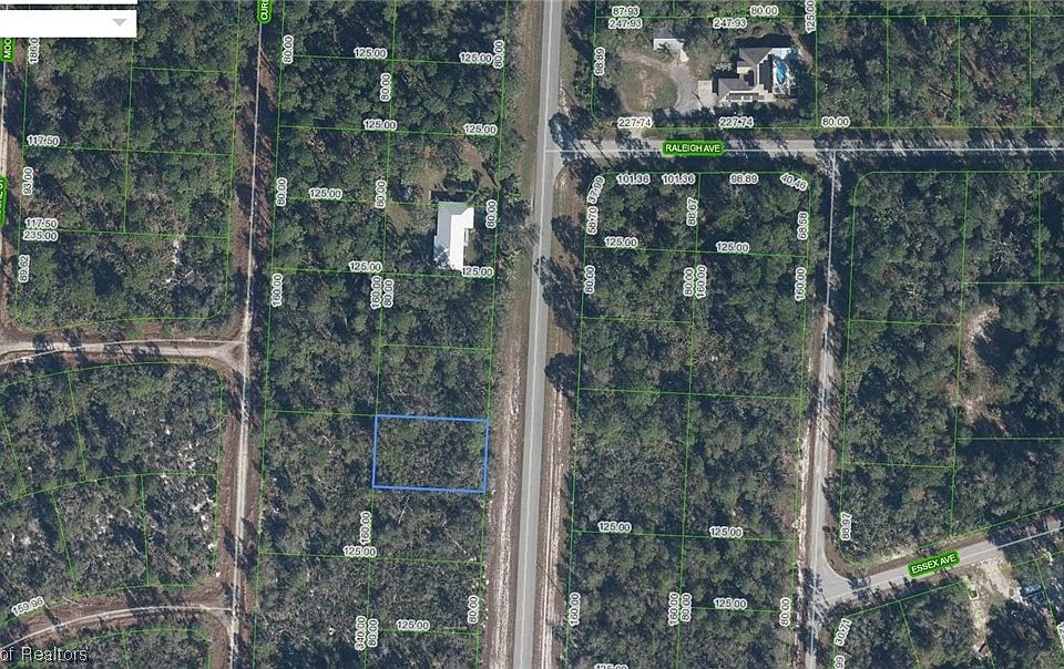 1st image of 830 Wildflower St