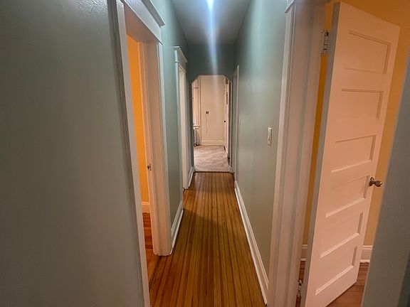 4th image of 96 Lake Ave #2