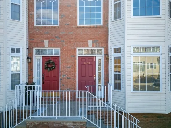 1471 Barnhardt Ln, Rahway City, NJ 07065