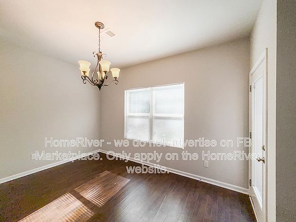 5th image of 204 Daisy Cir