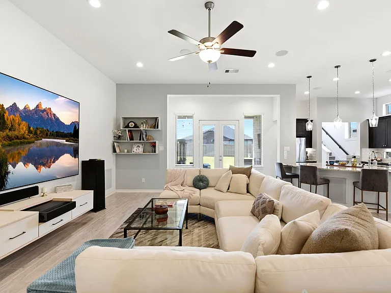 531 Santa Rosa Hills Dr — Photo 8