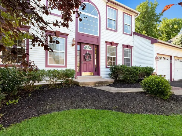 34 Fairway Dr, Langhorne, PA 19047