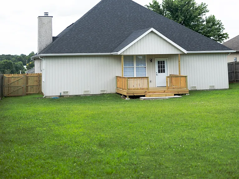 1410 E Fairwind — Photo 27