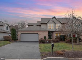 514 Bridgeview Dr, Lemoyne, PA