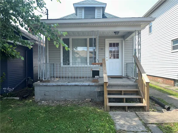 1649 Henrici St, Ambridge, PA 15003