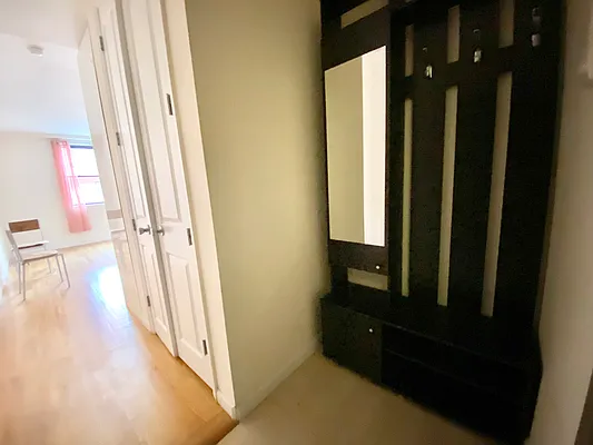 Rented by EastMount Realty LLC | media 6