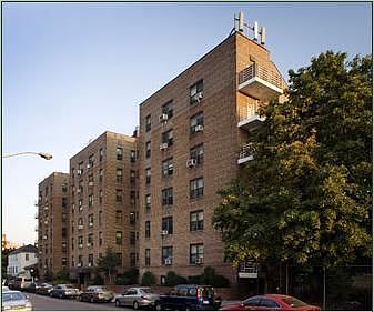 1st image of 7210 41st Ave APT 2Z
