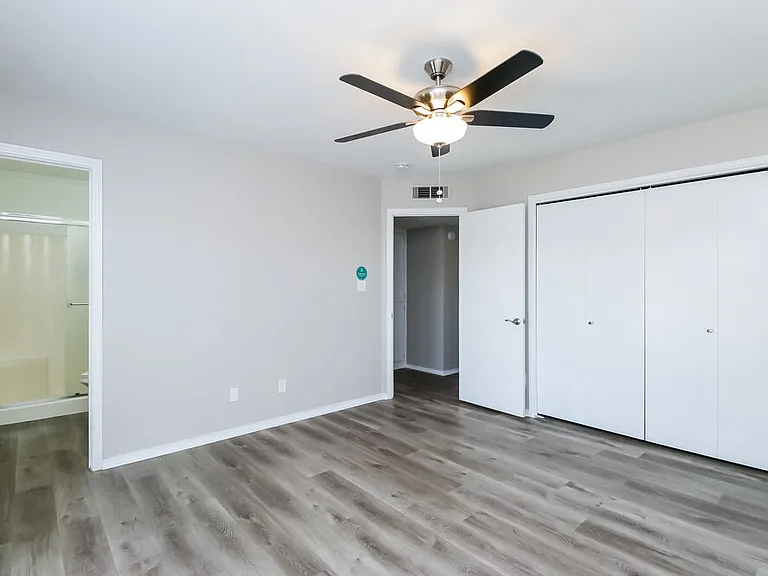 5419 E Delta Ave — Photo 11