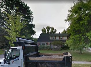 21618 Halburton Rd, Beachwood, OH 44122