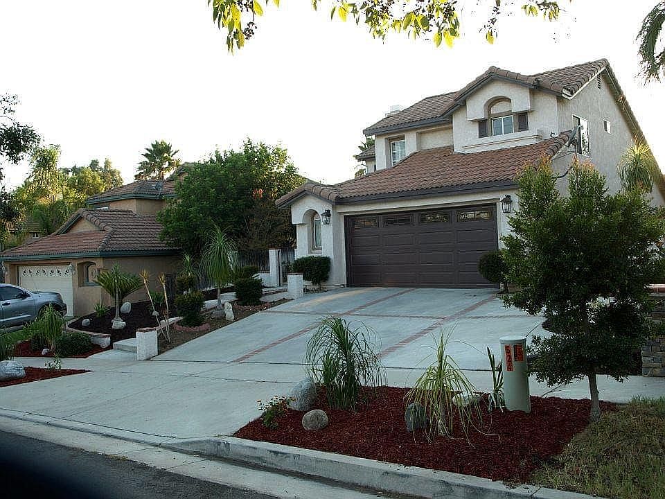1st image of 520 Coolidge Cir