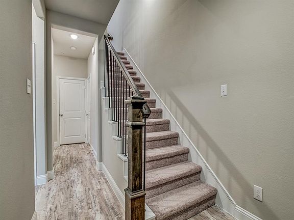 3rd image of 4237 Kearsage Dr