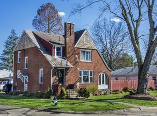 21 Eden Pl, Athens, OH 45701