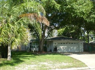 426 Crosswinds Dr NE, Palm Harbor, FL 34683