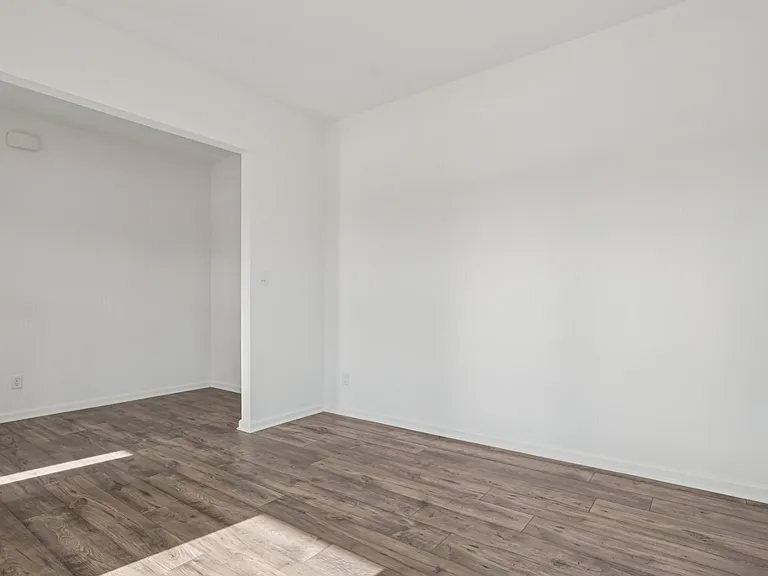 1540 Chappel St — Photo 16