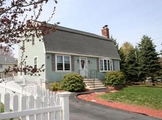 11 Kansas Rd, Tewksbury, MA 01876