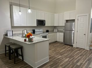 627 Monroe St #C, Eden, NC 27288