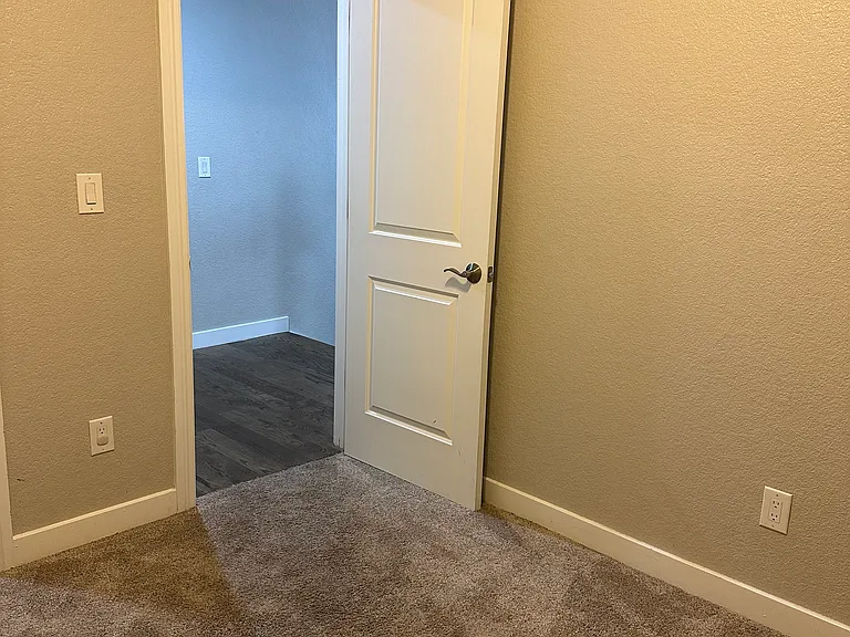 3300 W Florida Ave #15 — Photo 38