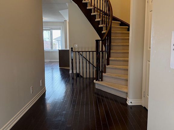 3rd image of 97 Thatcher Cres