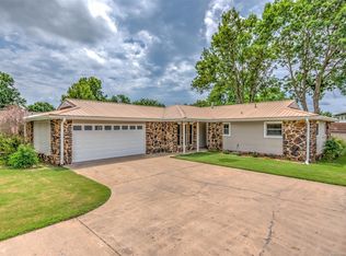 713 Castle Rd, Bartlesville, OK 74006