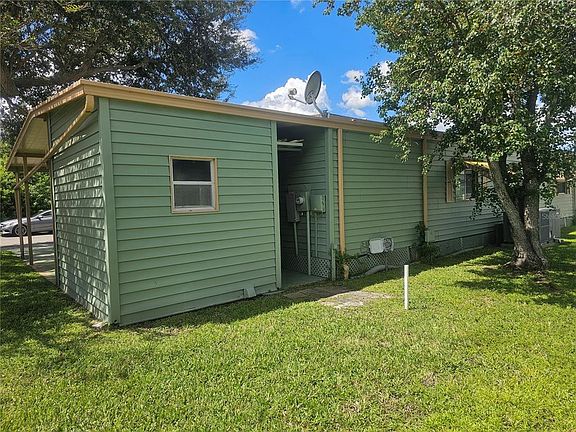 4th image of 225 TARPON LANE