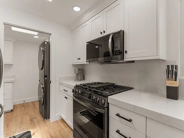 1602 N Sutava Dr — Photo 15