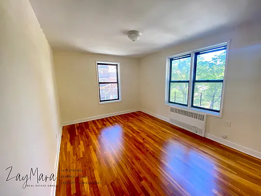 Rented by ZAYMARA Real Estate Group LLC | media 32