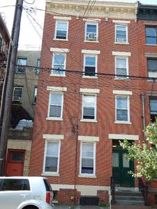 211 1st St, Jersey City, NJ, 07302