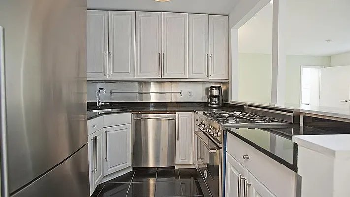 Sold by Fenwick Keats Real Estate | media 5