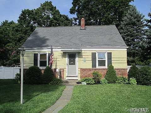 1st image of 78 S Oak Avenue