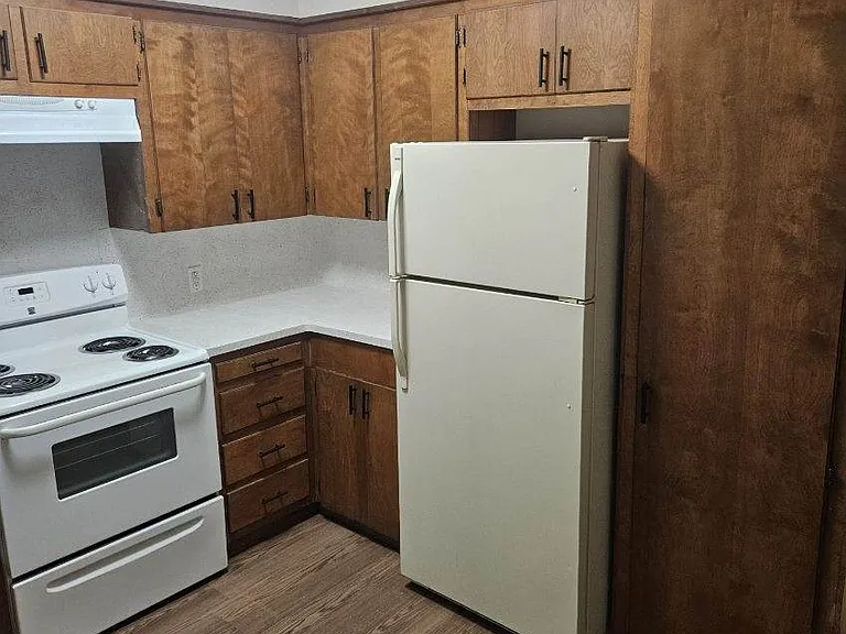 305 Campbell St #2 — Photo 9