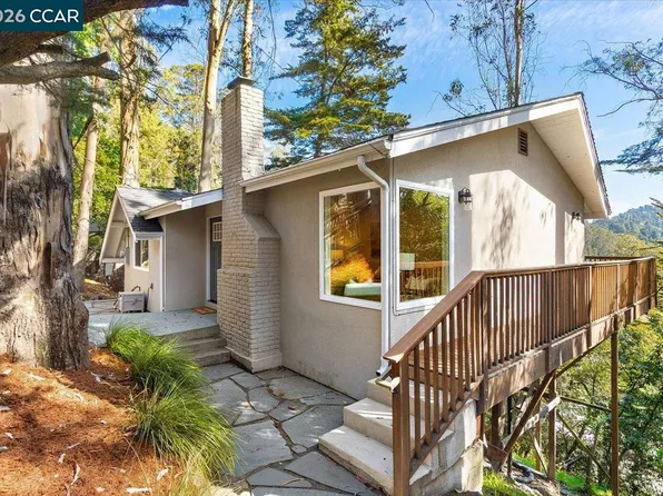 5924 Balboa Dr, Oakland, CA 94611