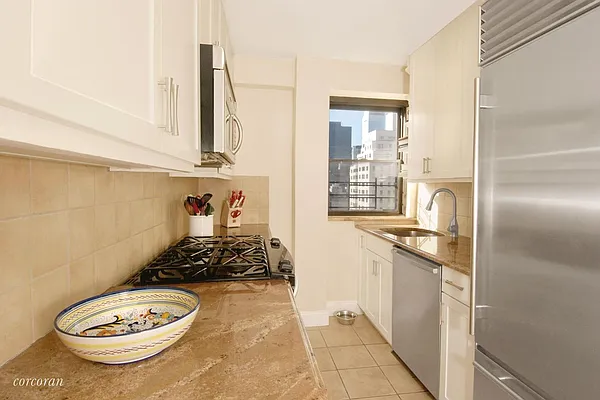 Sold by Corcoran | media 4