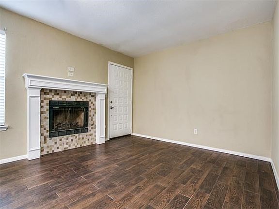 3rd image of 12814 Hymeadow Dr