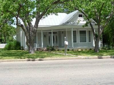 1st image of 402 E Travis St