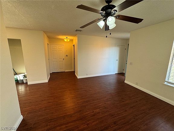 4th image of 119 E Van Wagenen St #119
