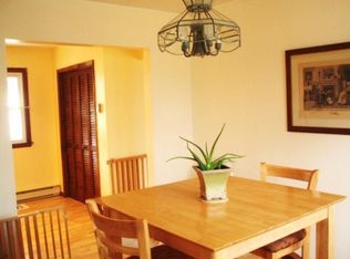 84 Walnut Valley Rd, Columbia, NJ 07832