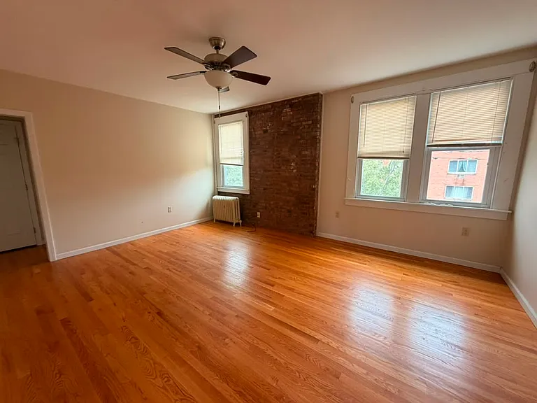 405 Main St #6A — Photo 4