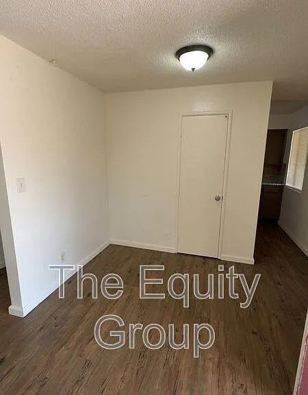 352 S Blackstone St #8 — Photo 3
