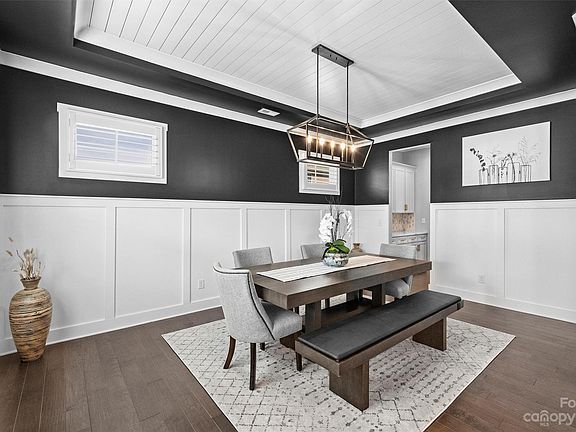 4th image of 2212 Loire Valley Dr